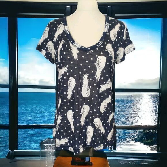Linen Pineapple Top T Shirt Pullover Small Raw Neckline Navy Blue White Novelty. - Picture 10 of 14